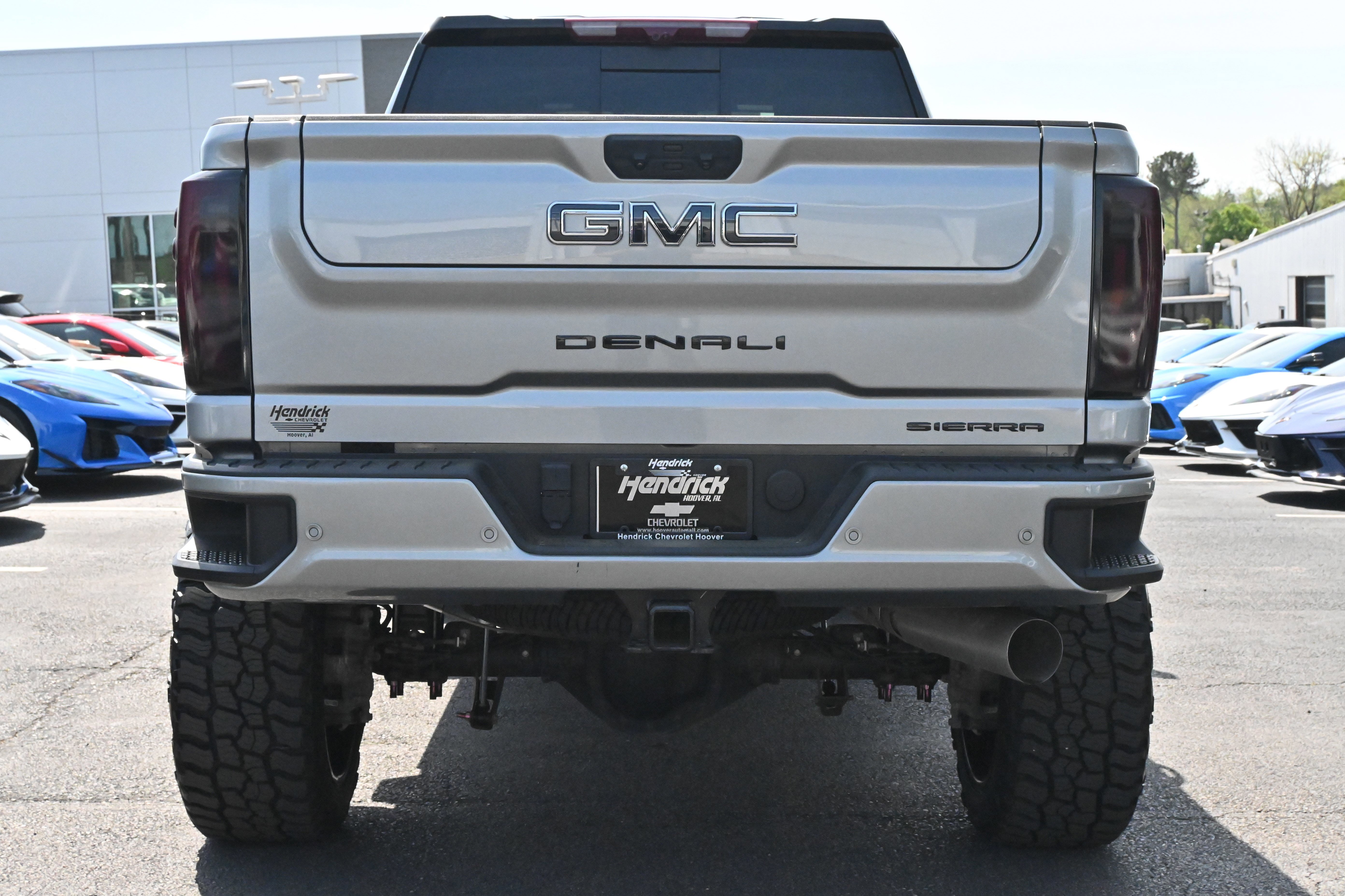 Used 2025 GMC Sierra 2500 Denali Ultimate w/ Max Trailering Package image 12