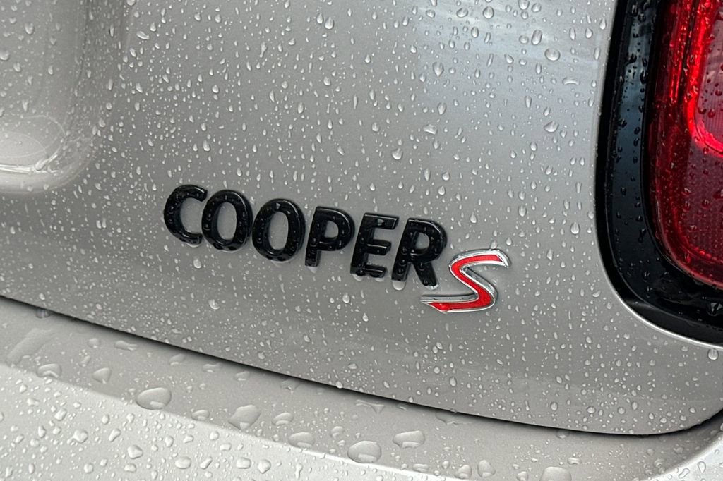 Used 2023 MINI Cooper S w/ Signature Upholstery Package image 25