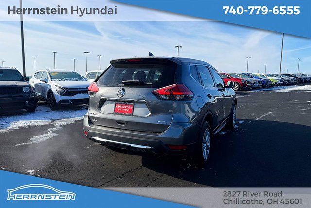 Used 2017 Nissan Rogue S image 29