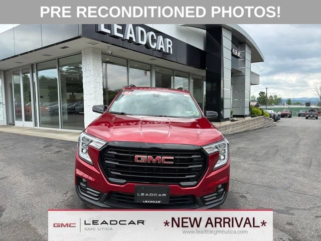 Used 2023 GMC Terrain SLT w/ Elevation Edition AWD/4WD image 8