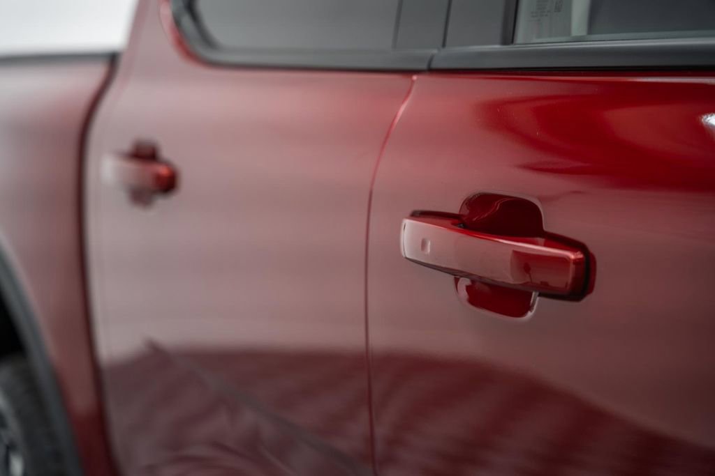 Certified 2025 Ford Ranger Lariat w/ FX4 Off-Road Package image 15