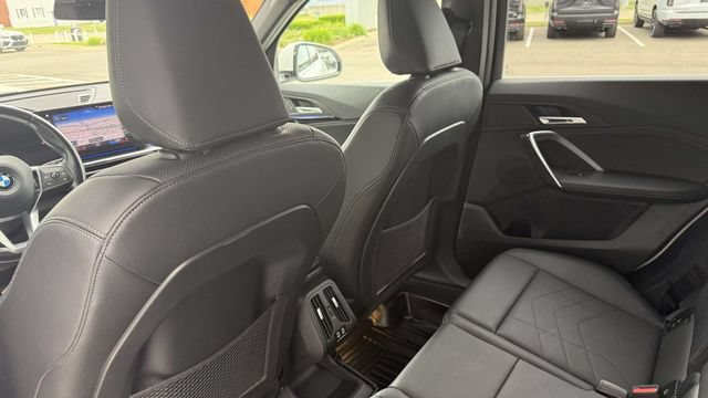 Used 2023 BMW X1 xDrive28i AWD/4WD image 28