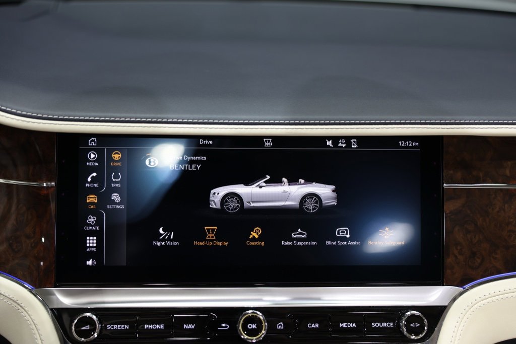 Used 2021 Bentley Continental GT image 40