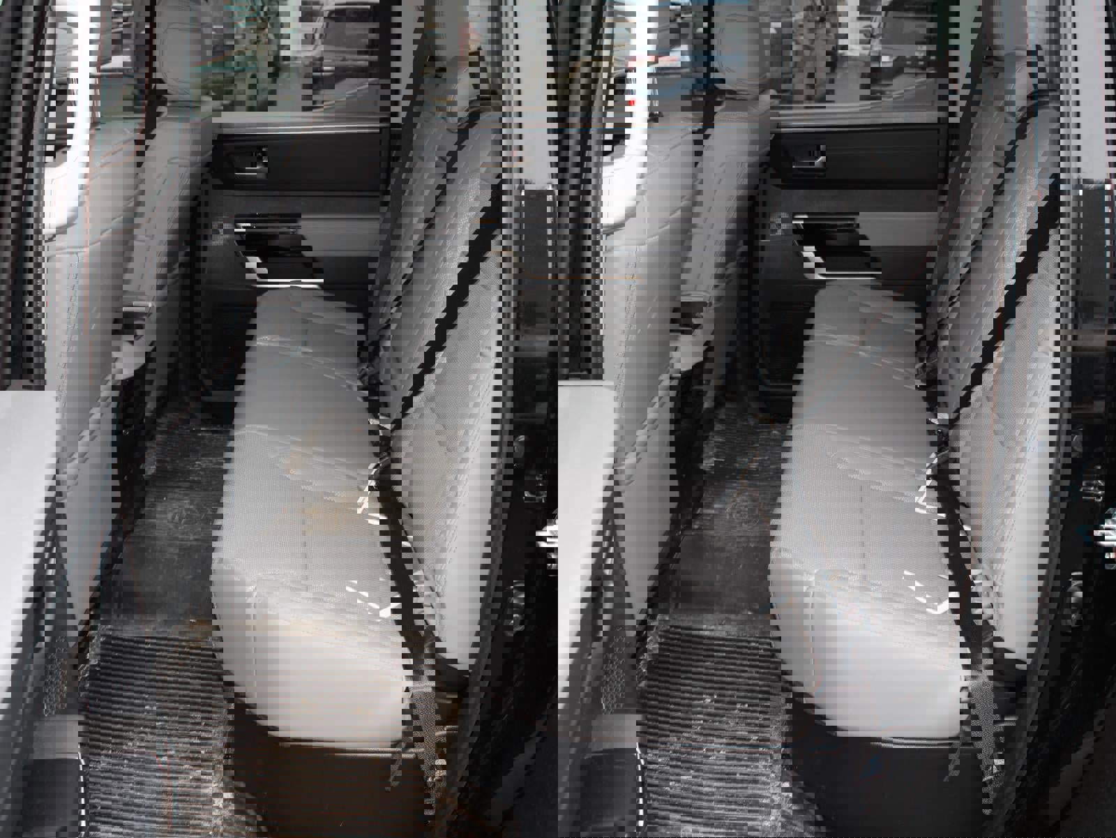 Used 2024 Toyota Tundra Limited w/ TRD Off-Road Package image 14