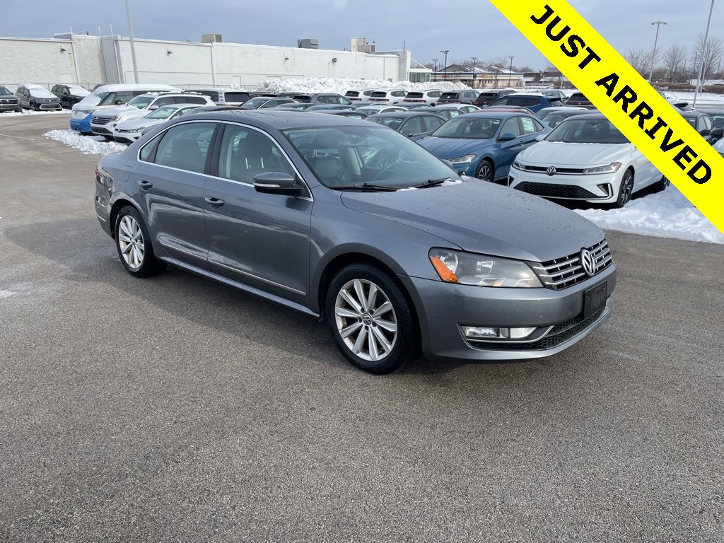 Used 2013 Volkswagen Passat 2.5 SEL Premium image 1