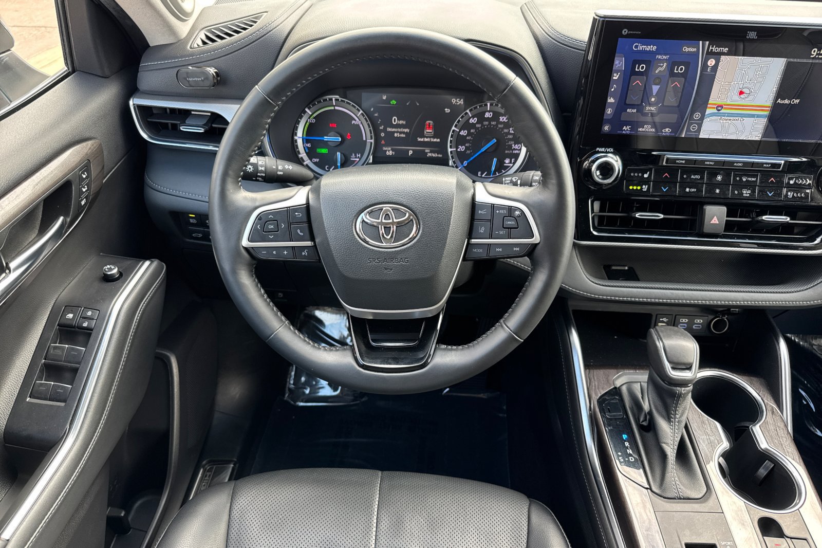 Certified 2022 Toyota Highlander Platinum AWD/4WD image 18