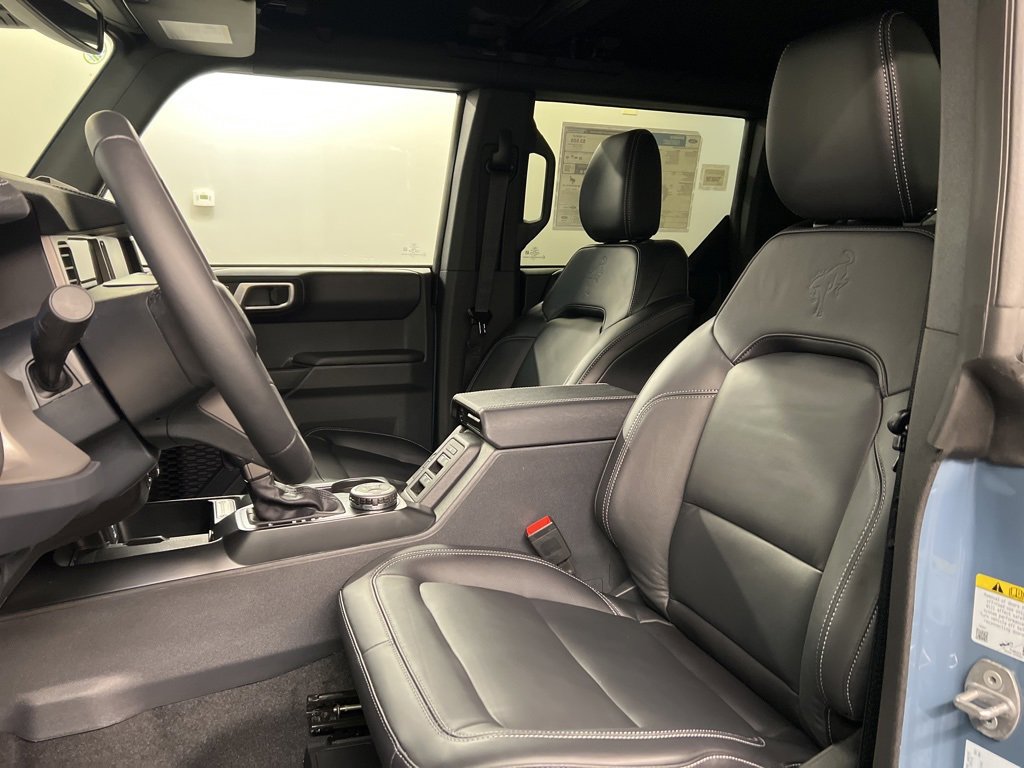 New 2025 Ford Bronco Outer Banks image 27