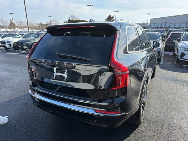 New 2025 Volvo XC90 B6 Plus w/ Protection Package Premier image 4