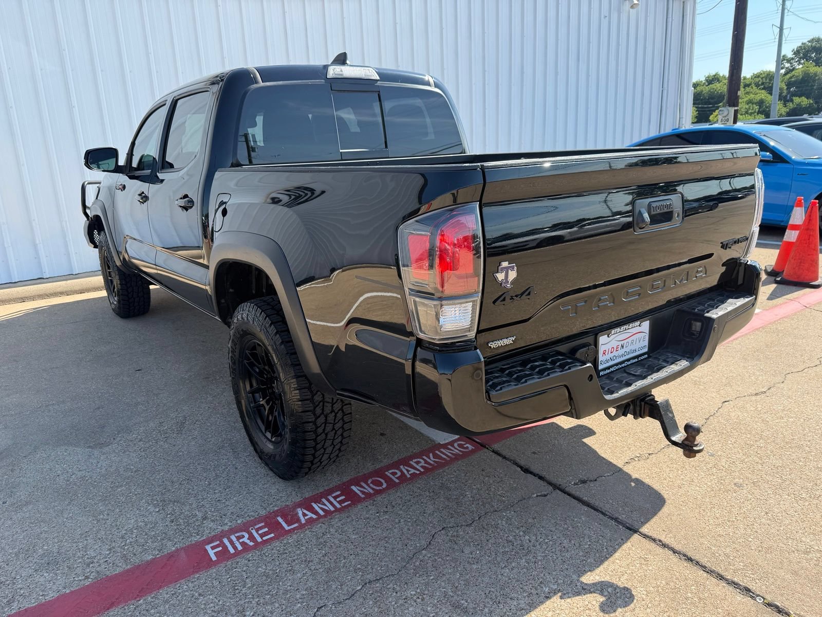 Used 2021 Toyota Tacoma TRD Pro AWD/4WD image 4