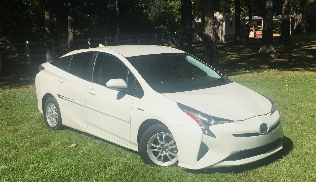 Used 2017 Toyota Prius Three Touring image 8