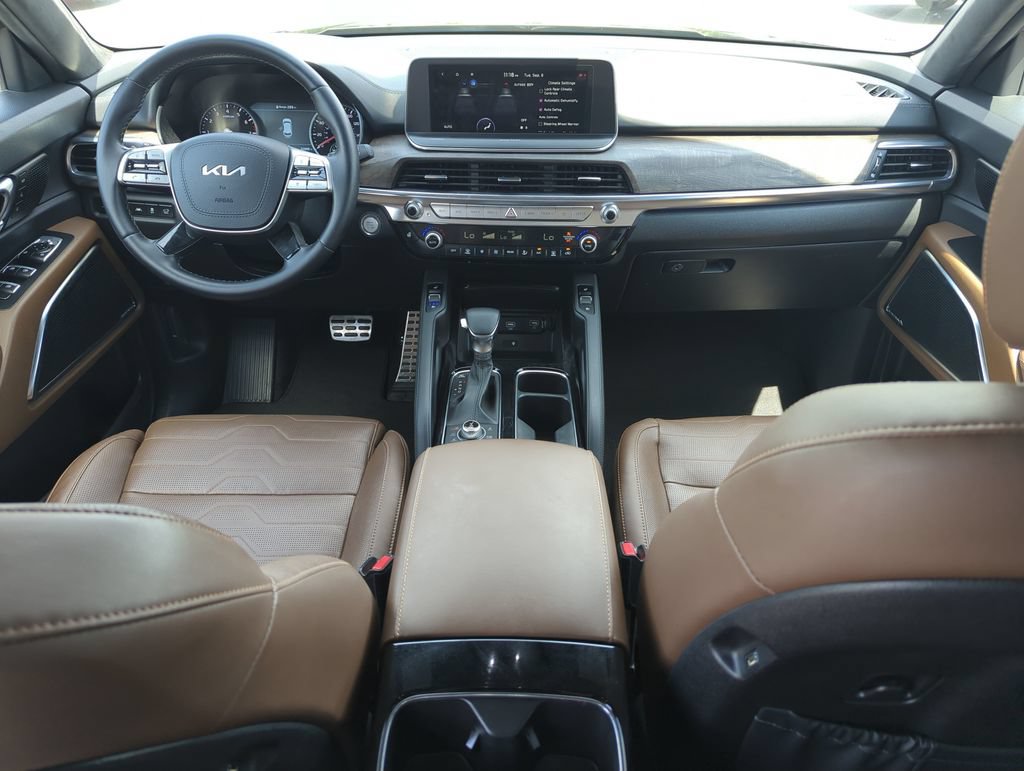 Used 2022 Kia Telluride SX w/ SX Prestige Package AWD/4WD image 15