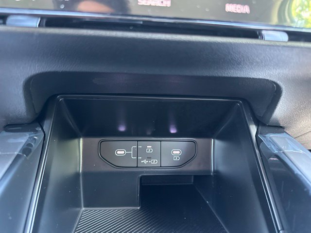 New 2026 Kia Sorento LX FWD image 35