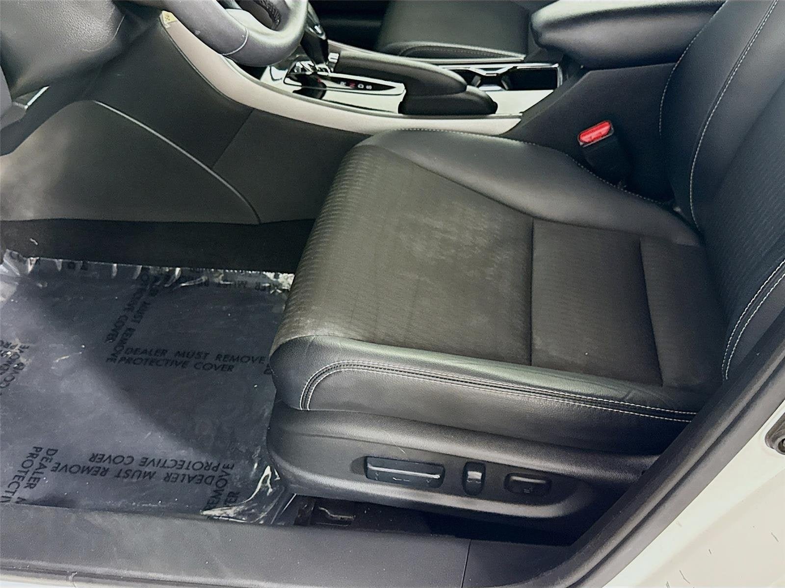 Used 2017 Honda Accord Sport image 20
