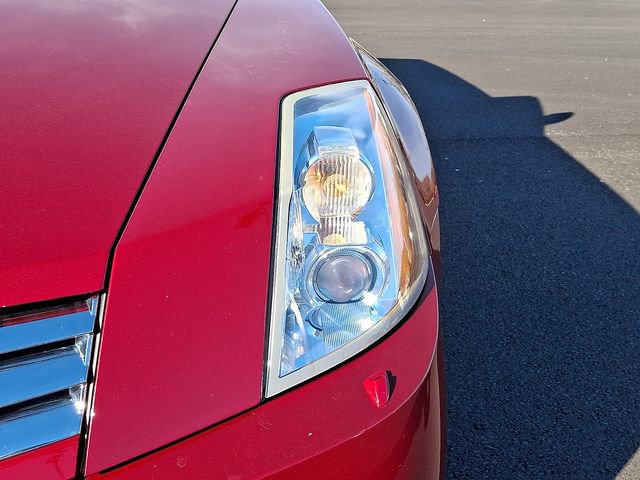 Used 2008 Cadillac XLR image 13