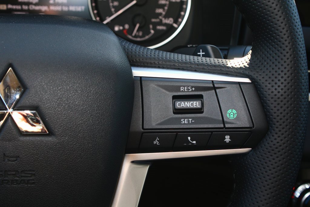 New 2026 Mitsubishi Outlander Trail Edition image 16