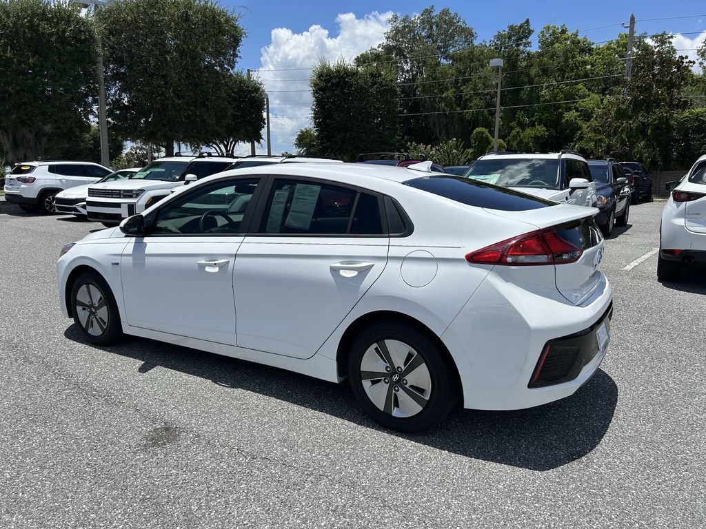 Used 2017 Hyundai Ioniq Blue FWD image 7