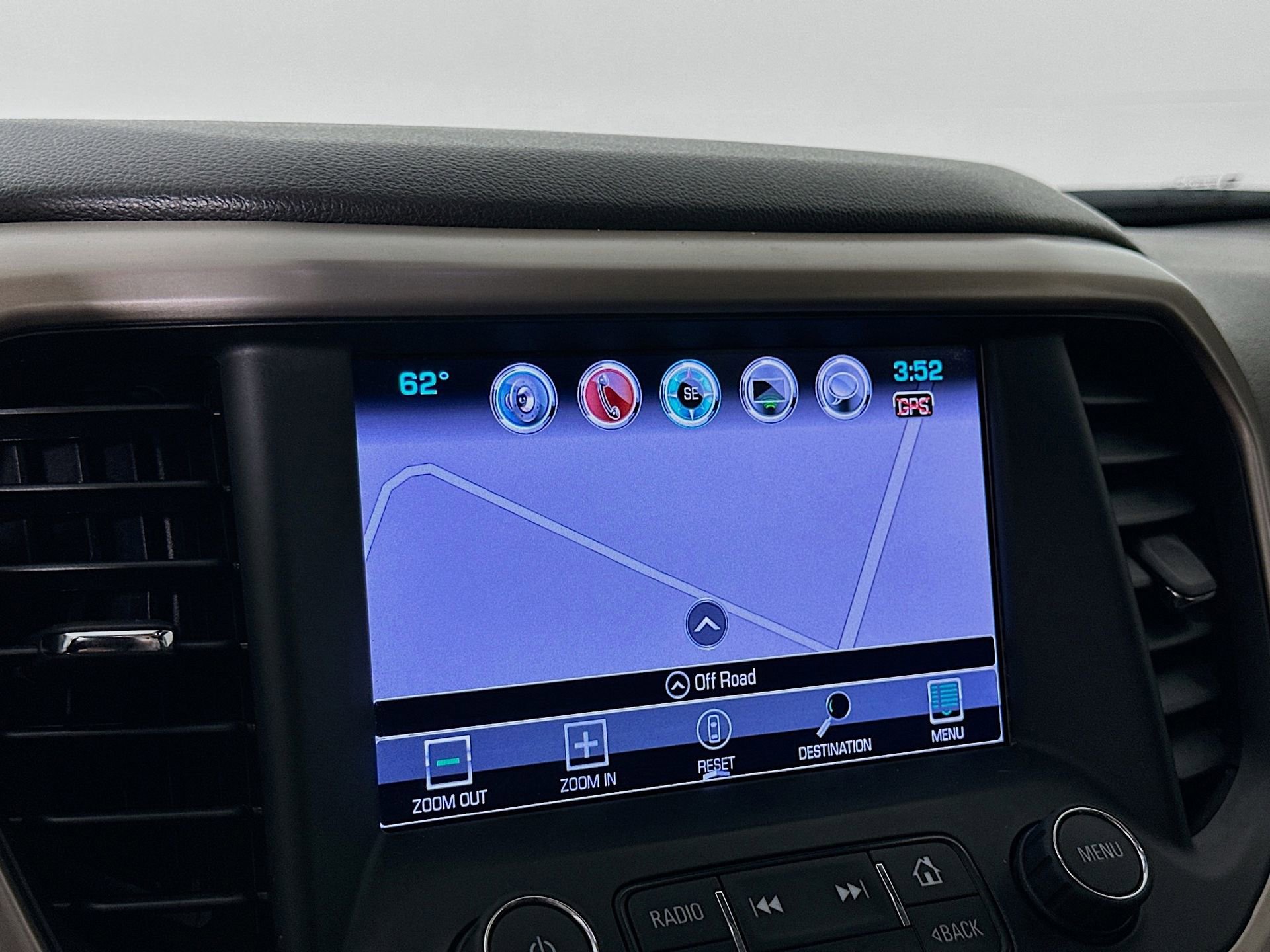 Used 2017 GMC Acadia Denali FWD image 14