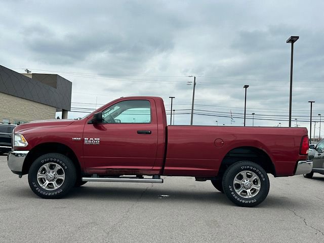 Used 2014 RAM 2500 Tradesman w/ Chrome Appearance Group AWD/4WD image 4