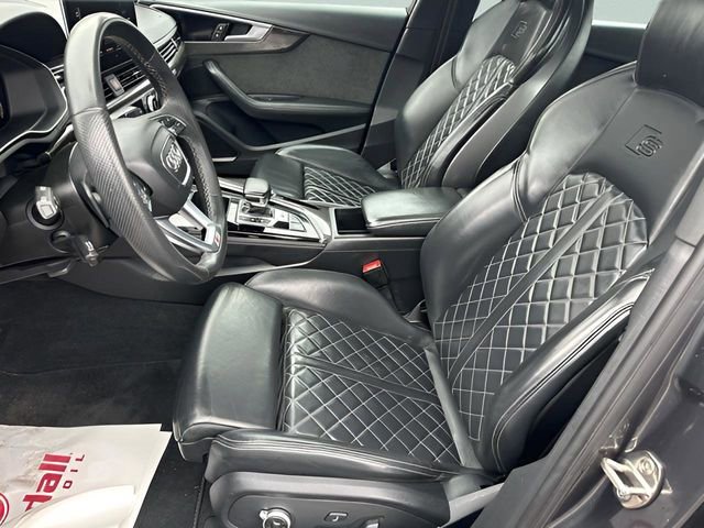 Used 2021 Audi S4 Premium Plus w/ Premium Plus Package image 19