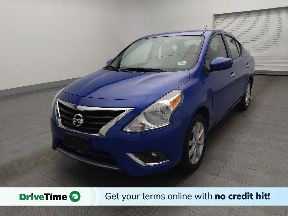 Used 2016 Nissan Versa SL image 1