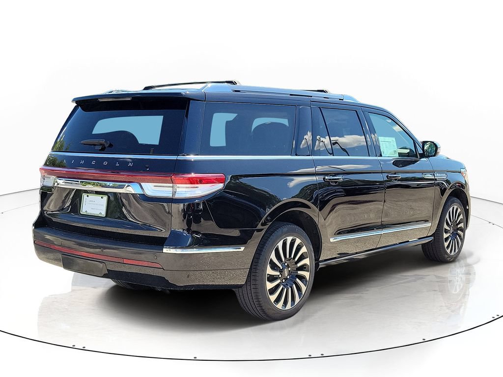 Certified 2023 Lincoln Navigator L Black Label AWD/4WD image 3