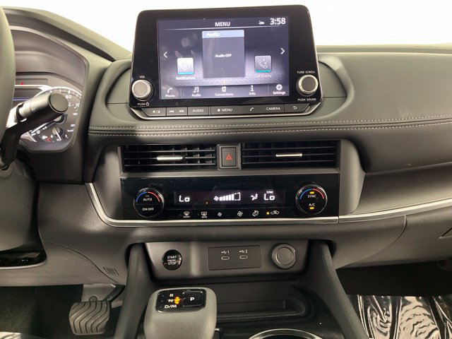 Certified 2026 Nissan Rogue SV FWD image 25