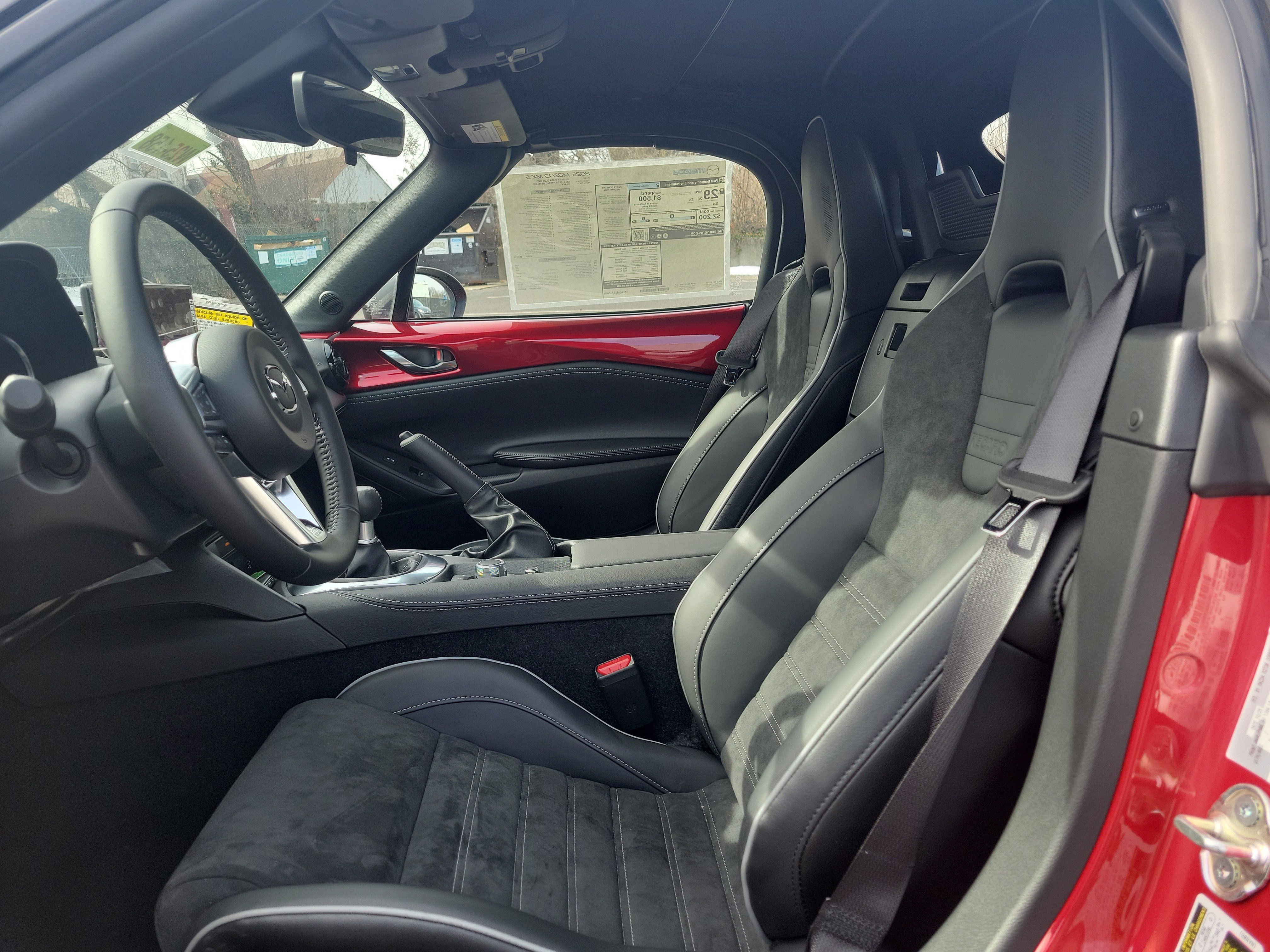 New 2025 MAZDA MX-5 Miata Club w/ Brembo/BBS Recaro Package image 11