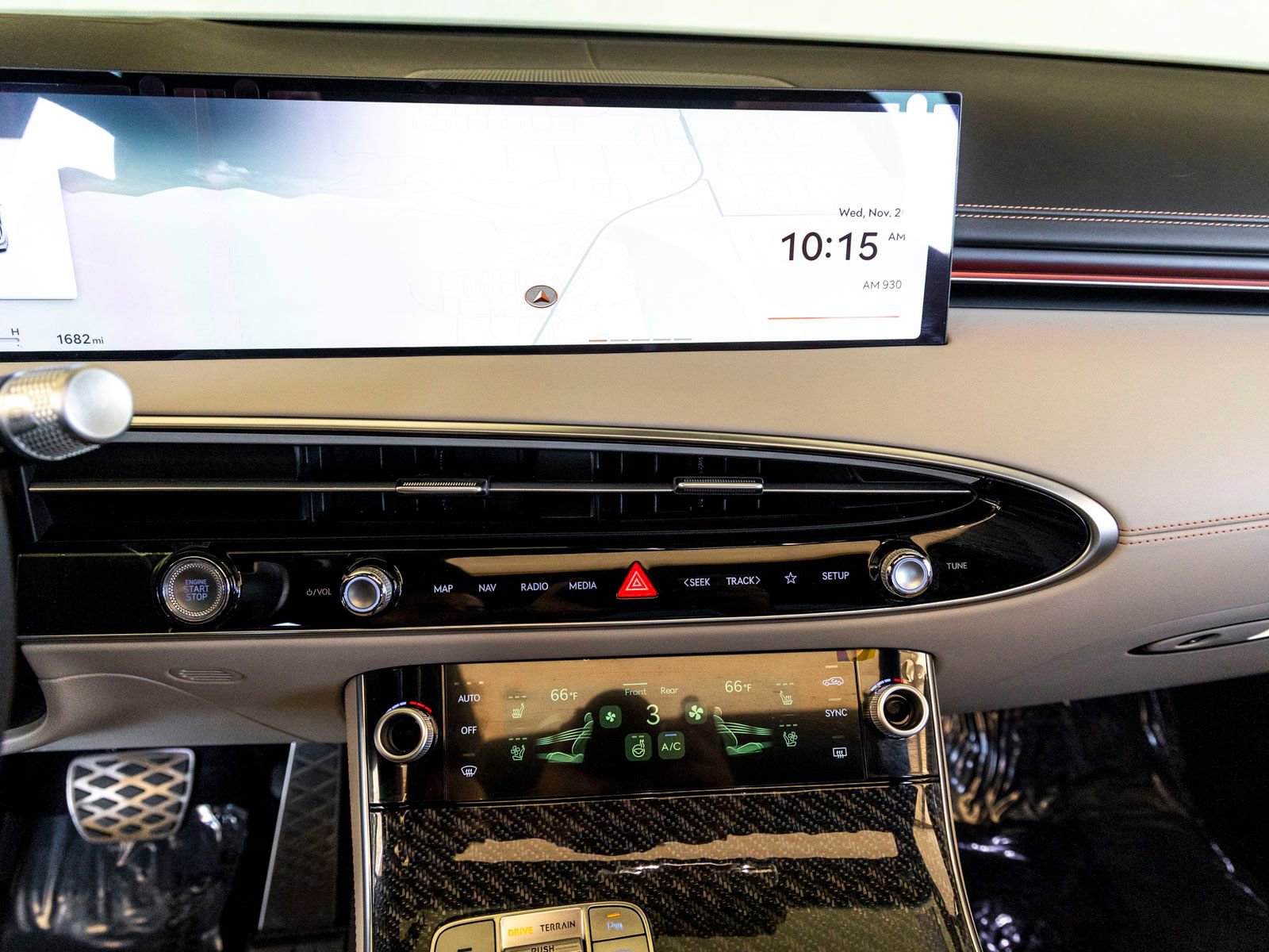 Used 2026 Genesis GV70 3.5T Sport Prestige image 18