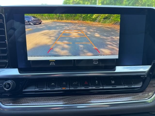 Used 2023 Chevrolet Silverado 1500 LT AWD/4WD image 19