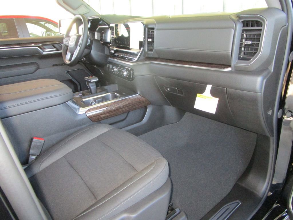 New 2026 GMC Sierra 1500 Elevation image 22