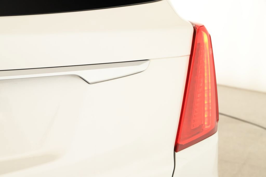 Used 2019 Cadillac XT5 FWD image 21