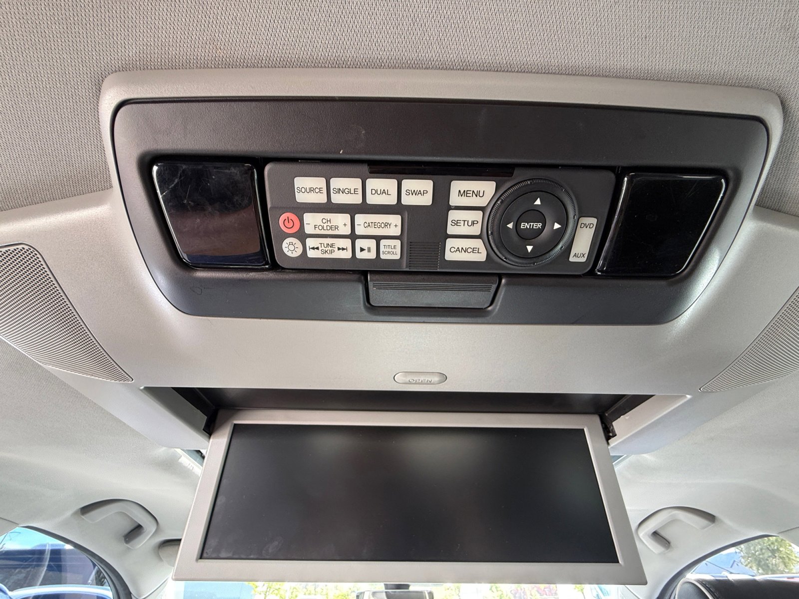 Used 2019 Acura MDX w/ Advance & Entertainment AWD/4WD image 32