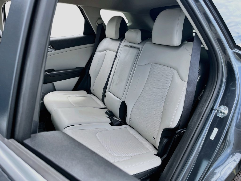 Used 2025 Kia Sportage EX FWD image 24