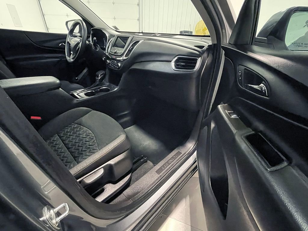 Used 2024 Chevrolet Equinox LT image 25