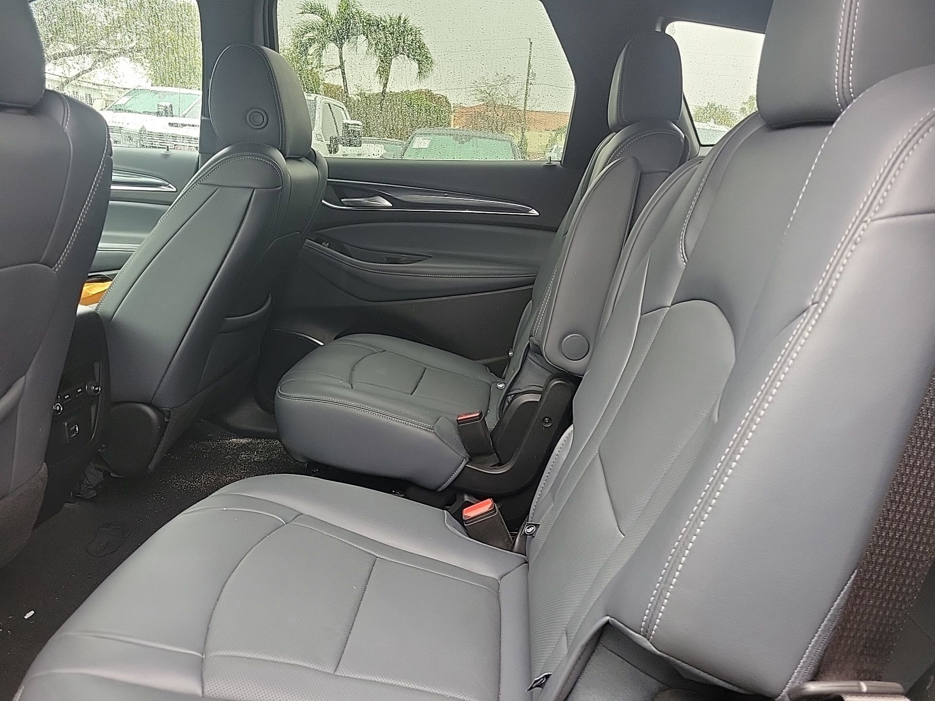 Used 2024 Buick Enclave Essence w/ Sport Touring Edition image 21