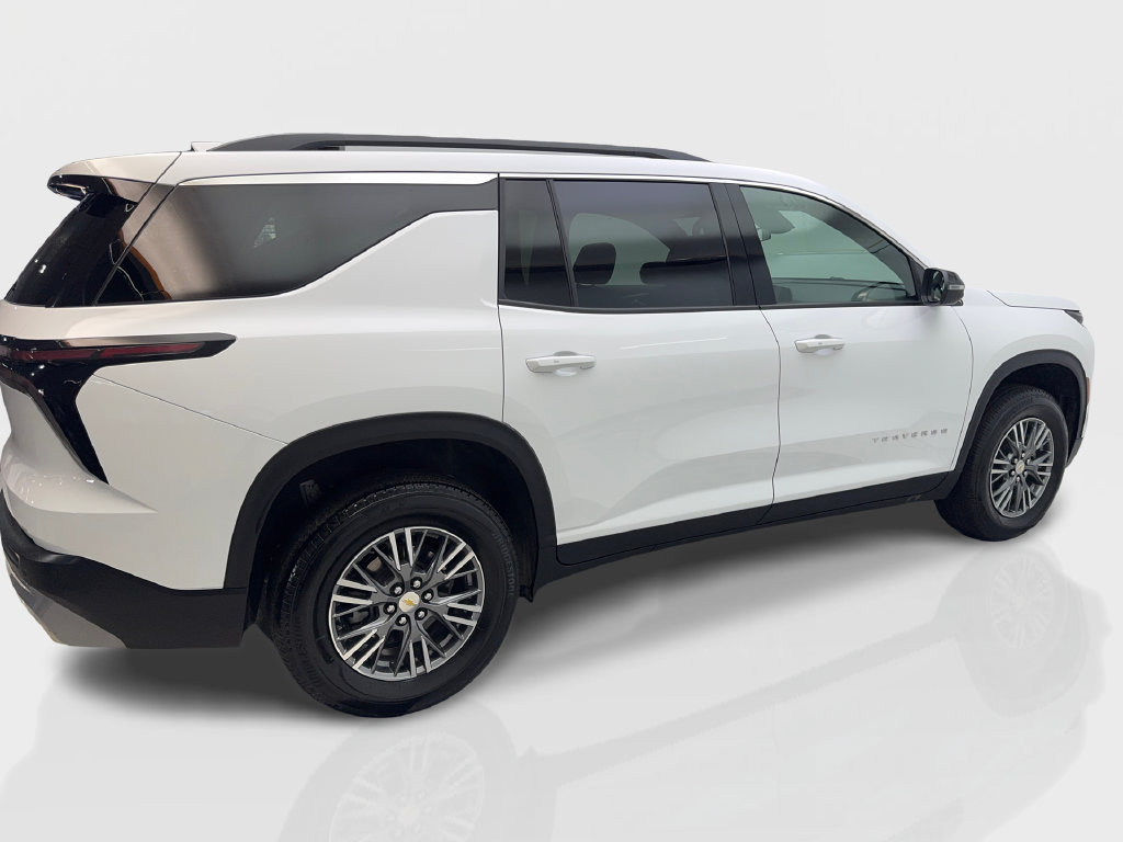 Used 2026 Chevrolet Traverse LT FWD image 15