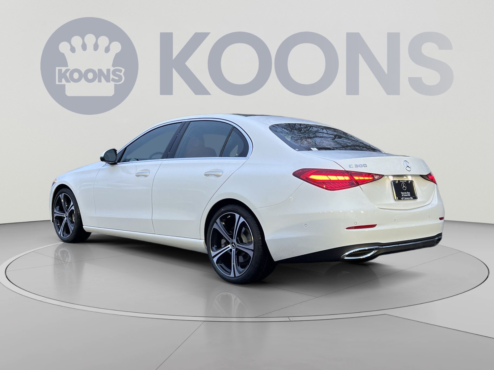 Used 2026 Mercedes-Benz C 300 4MATIC Sedan image 4