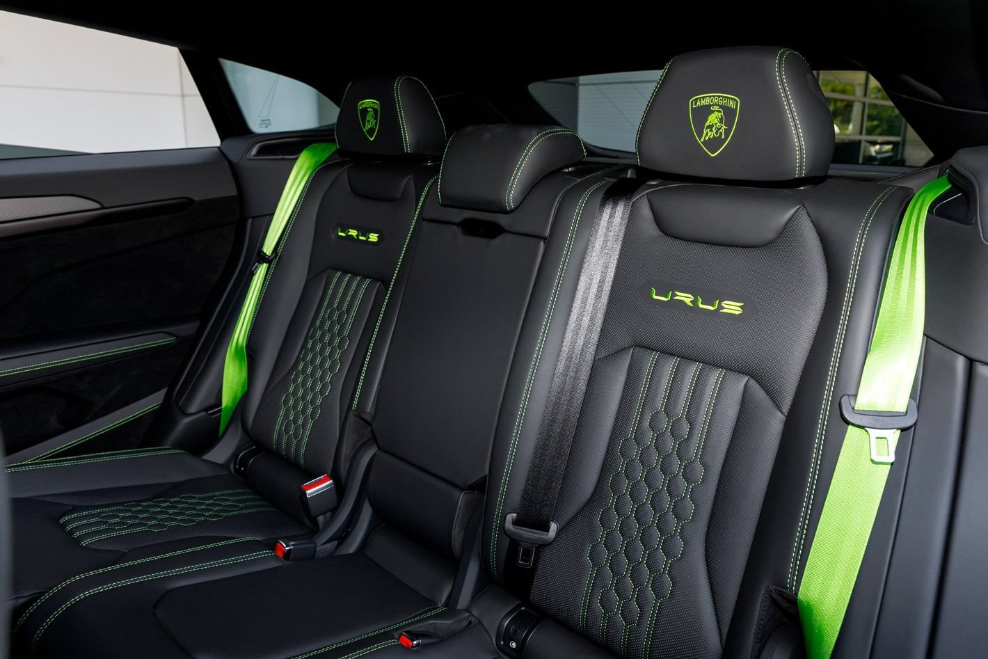 Used 2023 Lamborghini Urus Performante AWD/4WD image 63
