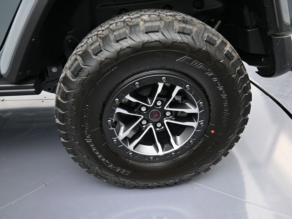 New 2025 Jeep Wrangler Unlimited Rubicon AWD/4WD image 9