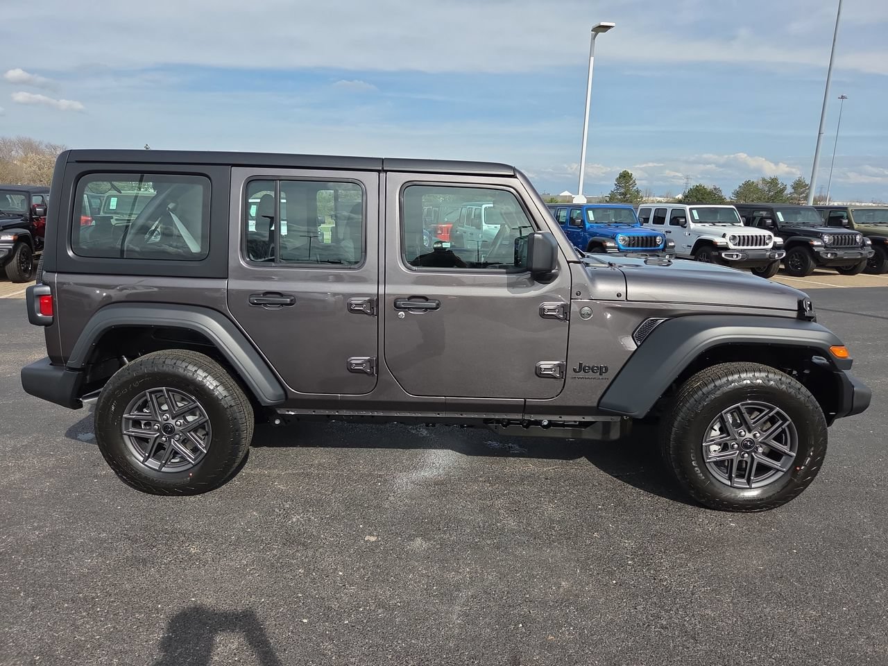 New 2026 Jeep Wrangler Unlimited Sport AWD/4WD image 8