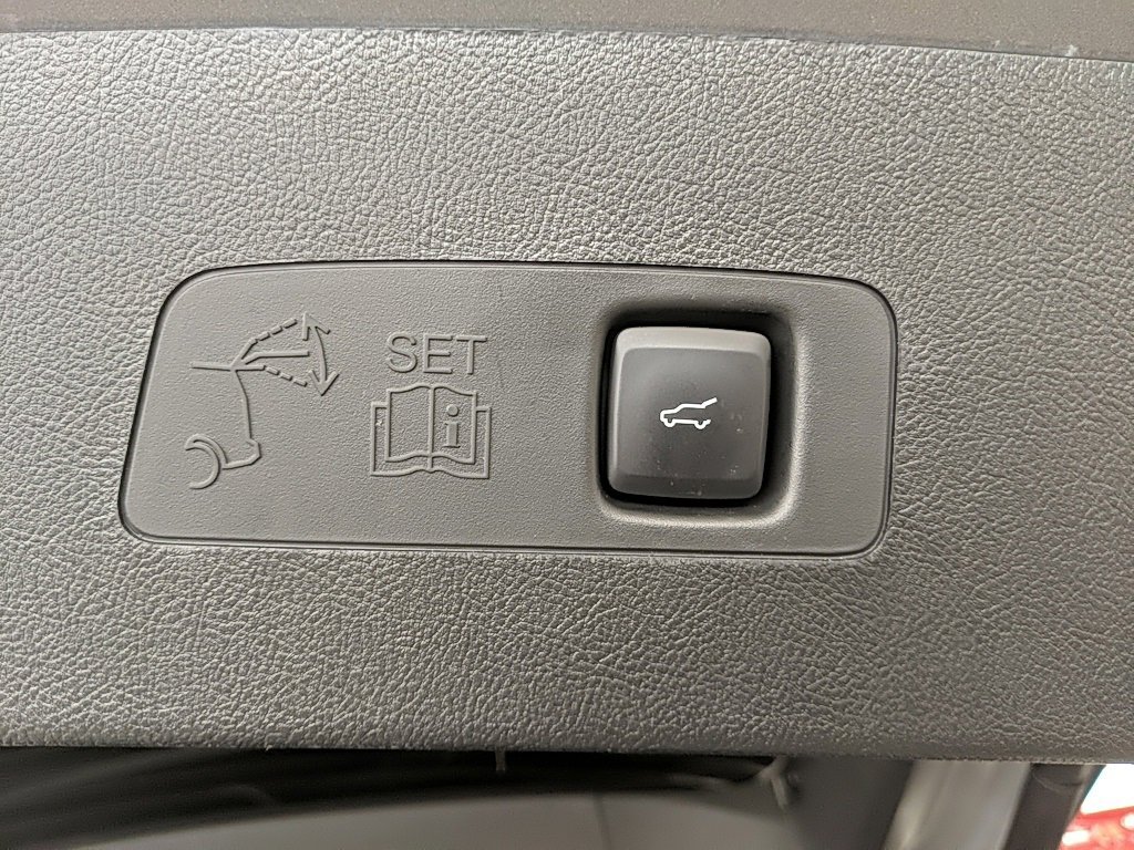 Certified 2022 Lincoln Corsair AWD w/ Premium Package image 8