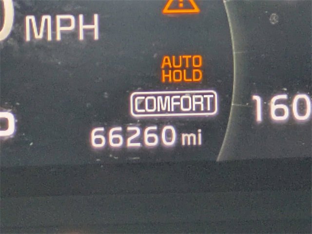 Used 2019 Kia Sorento SX image 34