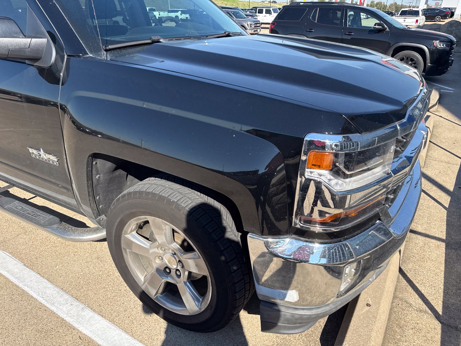 Used 2017 Chevrolet Silverado 1500 LT w/ Texas Edition RWD image 20