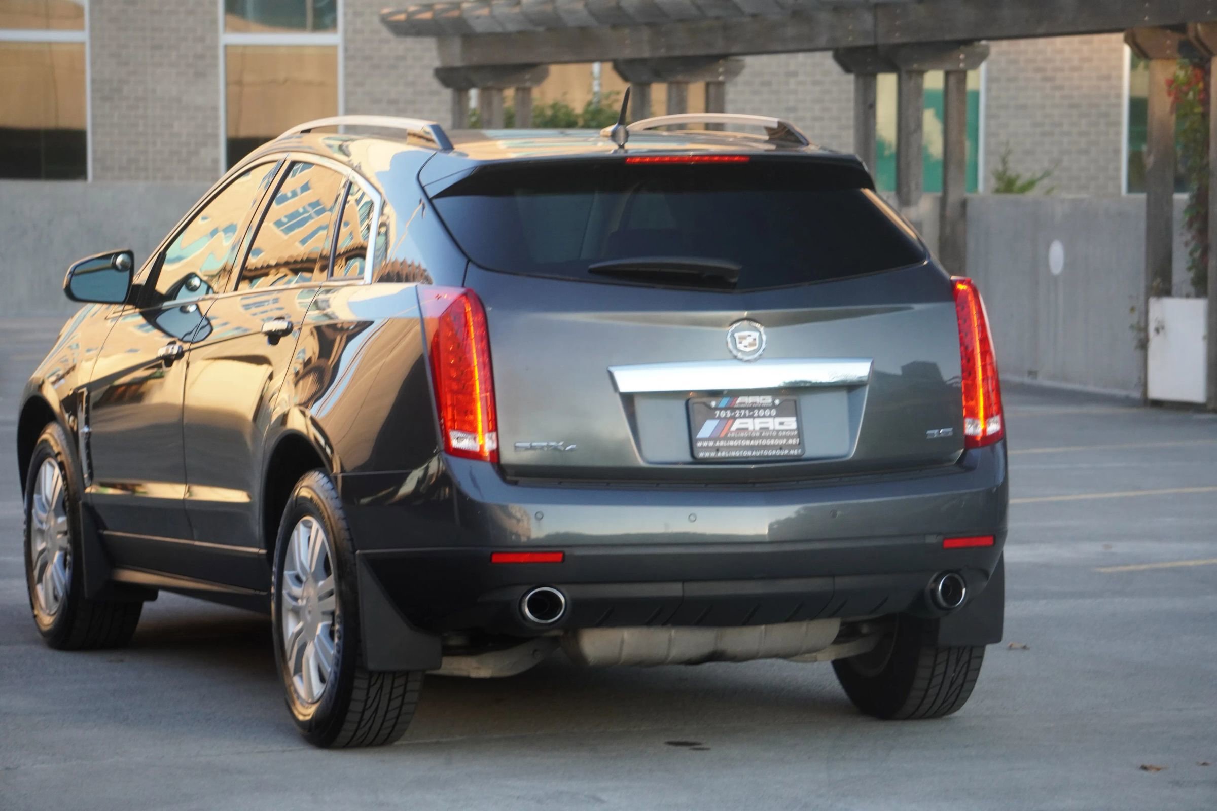Used 2012 Cadillac SRX Luxury image 12