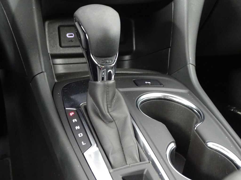 Used 2022 Chevrolet Equinox LT image 36