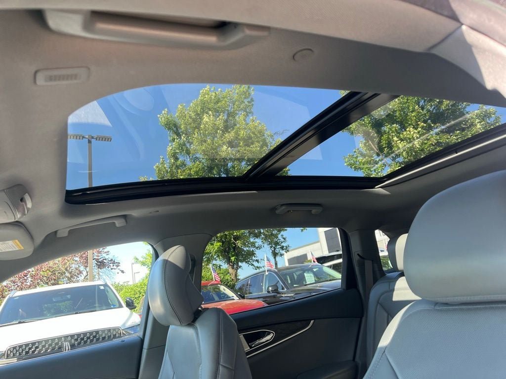 Certified 2019 Lincoln Nautilus Reserve w/ Ultimate Package AWD/4WD image 39