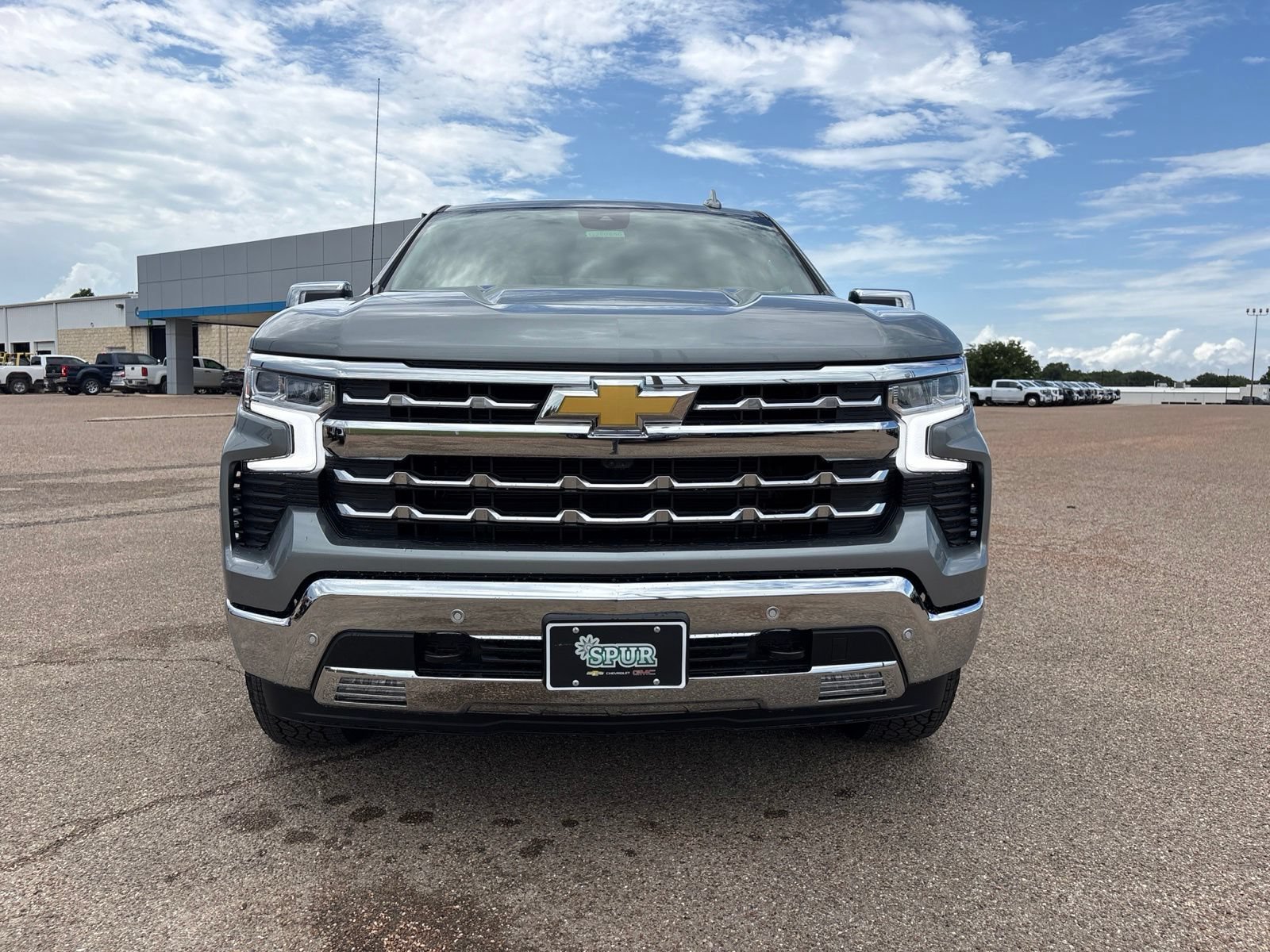 New 2026 Chevrolet Silverado 1500 LTZ w/ LTZ Premium Texas Edition AWD/4WD image 9