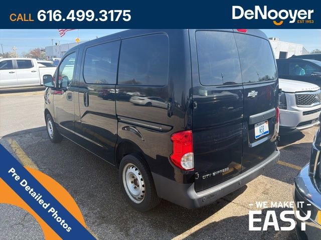 Used 2015 Chevrolet City Express LT FWD image 3
