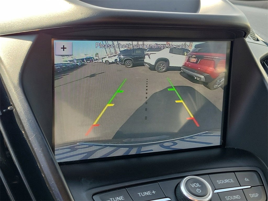 Used 2018 Ford Escape SE w/ SE Sport Appearance Package image 10