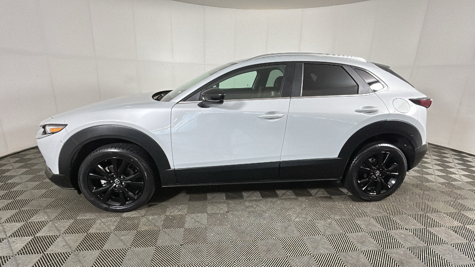 Used 2025 MAZDA CX-30 AWD 2.5 S w/ Select Sport Pkg image 6